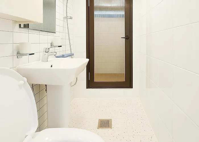 Apartahotel N Village 3*