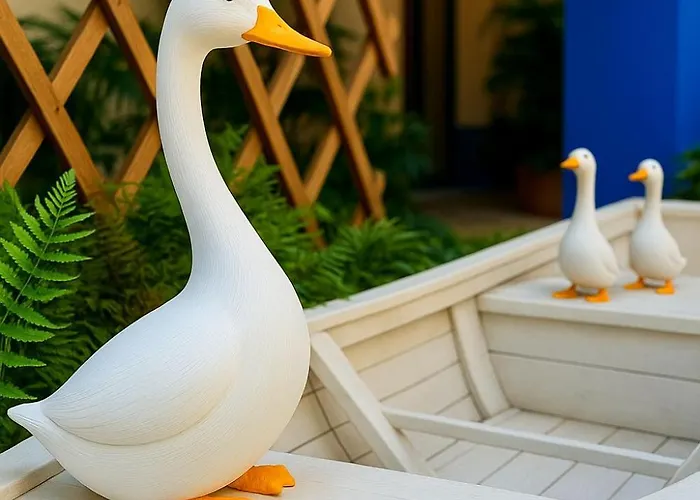 N Village Apartahotel 3*
